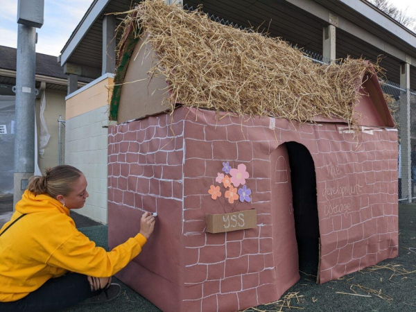 Photo for YSS SleepOut Teams Enjoy Mild Evening (The Intelligencer)